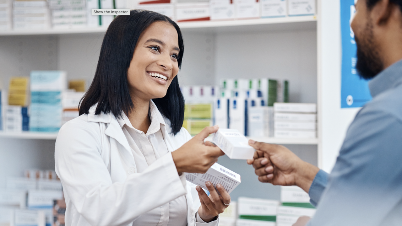 patient-buys-medicine-1280